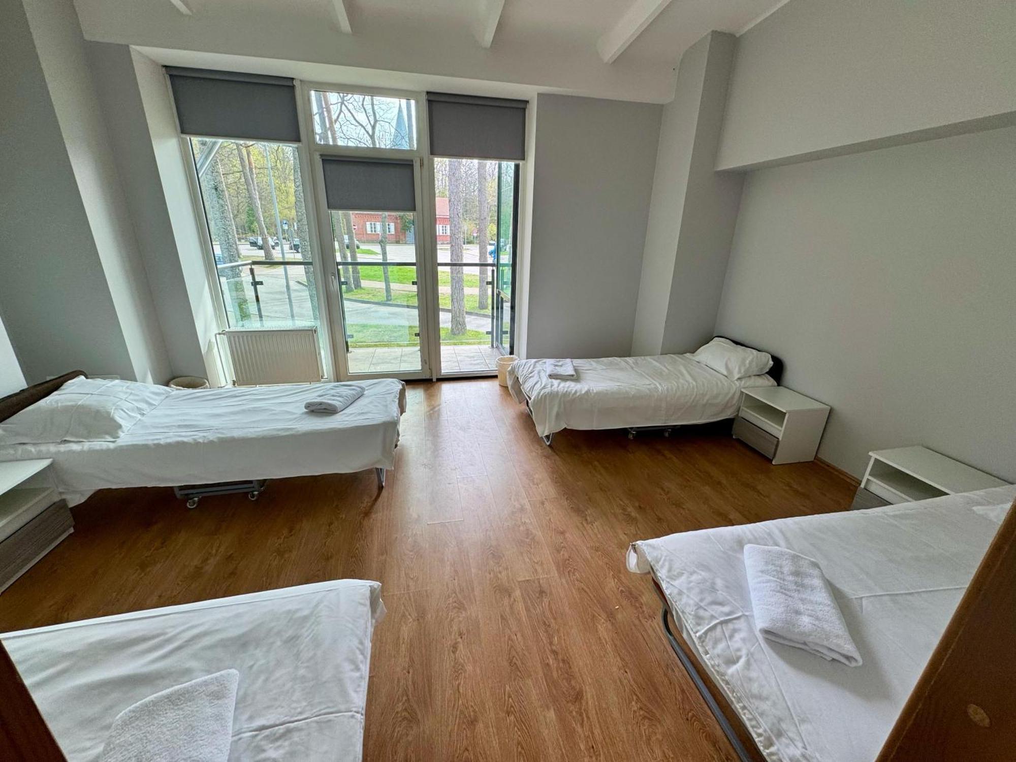 Sajutu Parka Hostelis Valmiera Exteriör bild