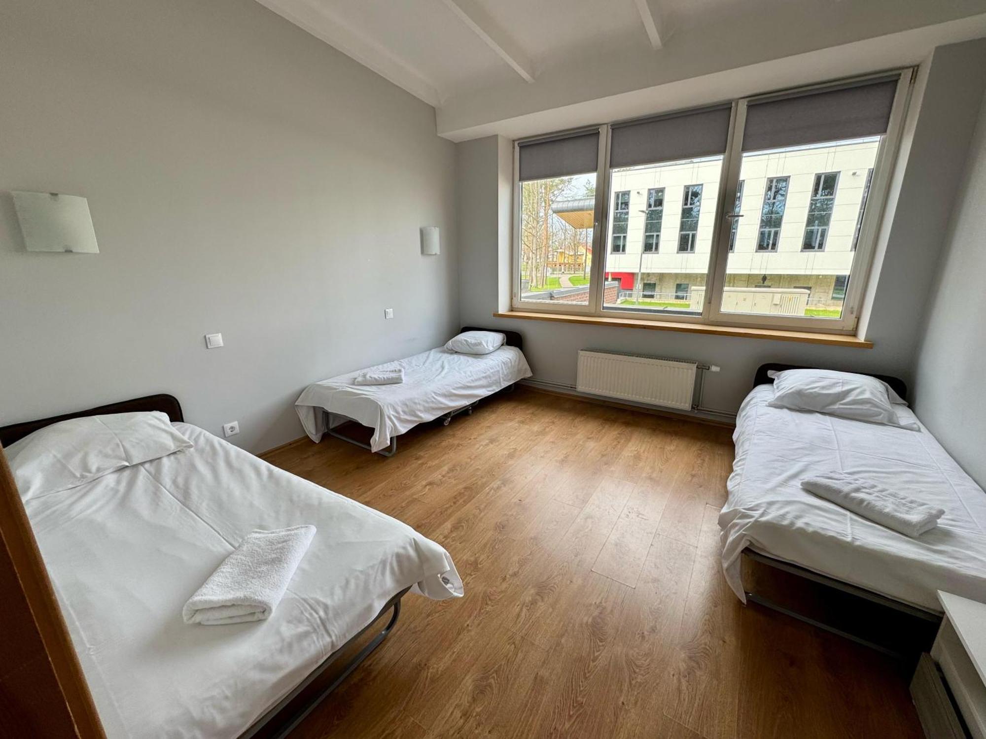 Sajutu Parka Hostelis Valmiera Exteriör bild