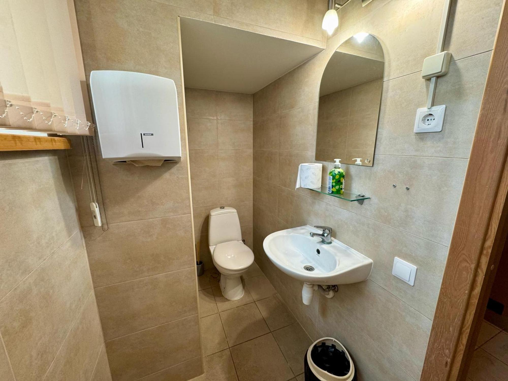 Sajutu Parka Hostelis Valmiera Exteriör bild